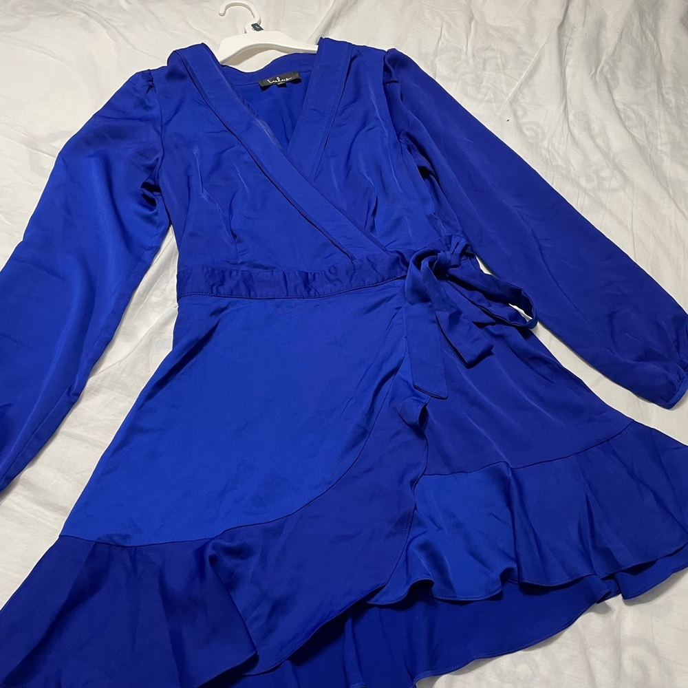Lulus mini wrap dress size M